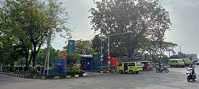 Pintu Masuk & Keluar Terminal