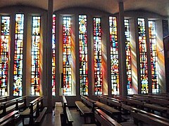 Les vitraux de l'église Saint-Pierre-et-Saint-Paul.