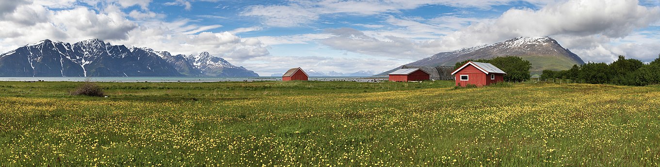 Spåkenes at Lyngen fjord, Norway