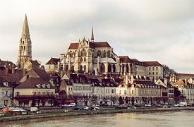 Les quais d'Auxerre avant qu'ils soient rénovés