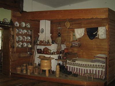 Interieur van een Bojko-hut in het Folk Museum "Boykivshchyna" in Turka