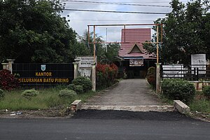 Kantor kelurahan Batu Piring