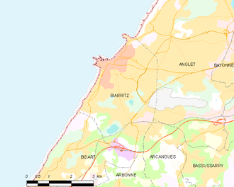 Carte montrant le territoire de la commune et les localités limitrophes.