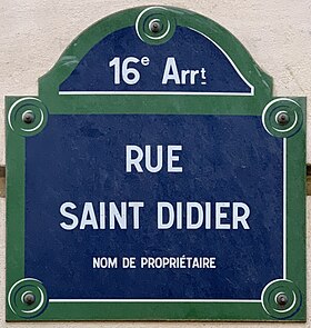 Voir la plaque.