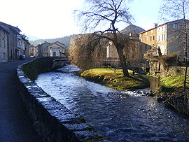 The bridge over the Hers-Vif