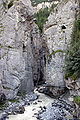 Gletscherschlucht und untere Schopffelsen. Oben eine Rampe für Bungee-Springer