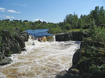 Водопад Воицкий Падун.