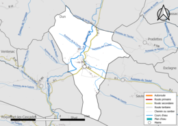 Carte en couleur présentant le réseau hydrographique de la commune