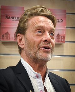 Björn Ranelid på Akademibokhandeln City i Stockholm 17 mars 2012.