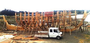 Las primeras cuadernas de la réplica a tamaño real del HMS Beagle en el Museo Nao Victoria de Punta Arenas, Chile.