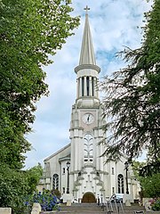 Église du Sacré-Cœur à Bagnoles-de-l’Orne.