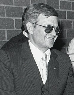 Tom Clancy v listopadu 1989