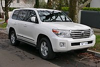 First facelift Toyota Land Cruiser Sahara (VDJ200)