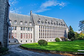 La bibliothèque qui a été construite en 1945[25].