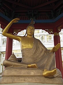 Estatua do filósofo budista Dignāga (c. 480-c. 540)