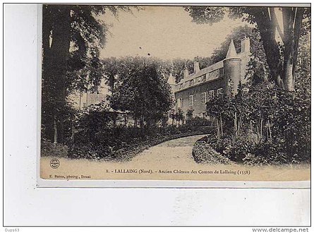 Vue latérale du corps des logis du château de Lallaing