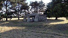 Dolmen de la pierre levée