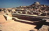 La ciutat de Mohenjo-daro, construït al voltant de 2600 aC per la civilització de la vall de l'Indus, que abasta Pakistan, Índia i Afganistan, és una de les primeres ciutats del món.