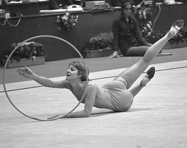 La búlgara Maria Gigova, tricampiona del món en el concurs general (1969, 1971 i 1973), en el Campionat del Món de 1973