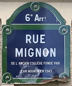 Voir la plaque.