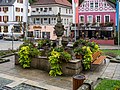 Springbrunnen mit Obelisk und Sonnenuhren