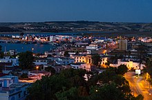 Larache de nuit (14161711729).jpg