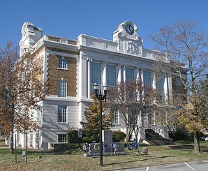 Das Marshall County Courthouse in Lewisburg