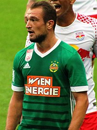 FC Red Bull Salzburg gegen SK Rapid Wien (10. September 2017) 27 (cropped).jpg