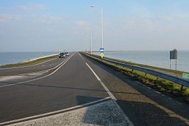 Houtribdijk in de N307