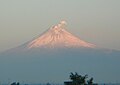 Popocatépetl là một núi lửa dạng tầng đang hoạt động tại México