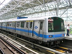 台北捷運高運量C371型列車