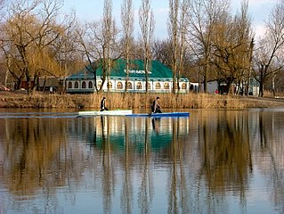 Краєвид осінньої Самари з міської набережної