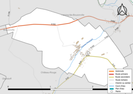 Carte en couleur présentant le réseau hydrographique de la commune