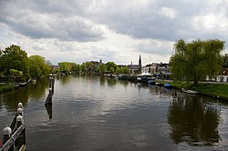 Ouderkerk aan de Amstel seen from the آمستل