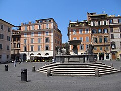 Piazza di Santa Maria in Trastevere