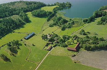 Sörby vid Sörbyviken.