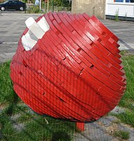 Wooden apple (1978), Reigerlaan, Capelle aan den IJssel (along with Kees Franse)