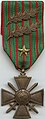 Croix de guerre 1914–1918 mit zwei Palmenzweigen und einem vergoldeten Stern