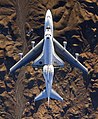 16. Az Endeavour űrrepülőgépet a Mojave-sivatag fölött a Kennedy Űrközpontba szállító Boeing 747-es (javítás)/(csere)