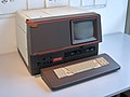 Un terminale di fotocompositrice tradizionale: la Linotype CRTronic 360.