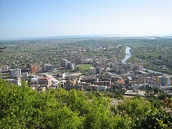 Leş Kalesi'nden şehir görünümü