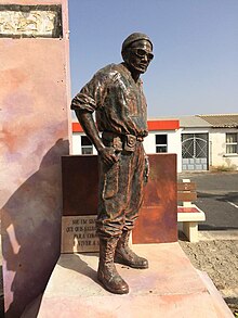 Statue de Amílcar Cabral le père de indépendance du Cap Vert à Aéroport International