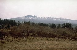 A Halla-hegy látképe dél felől