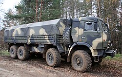 KamAZ-6350 auf einer Messe (2011)