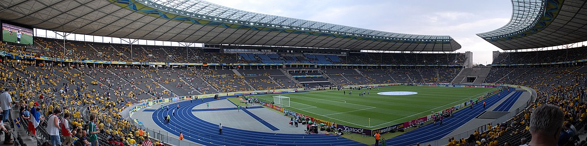 Panorama stadiona za vrijeme Svjetskog nogometnog prvenstva 2006.