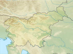 Mapa konturowa Słowenii, po lewej nieco na dole znajduje się punkt z opisem „miejsce bitwy”