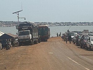 Ferry terminal on Oti River at Dambai