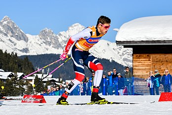 Johannes Høsflot Klæbo lors du deuxième jour du « Seefeld Triple », étape autrichienne comptant pour la coupe du monde de combiné nordique 2017-2018. (définition réelle 3 000 × 2 000)