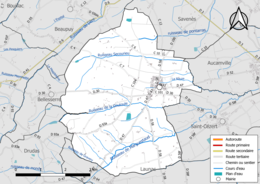 Carte en couleur présentant le réseau hydrographique de la commune