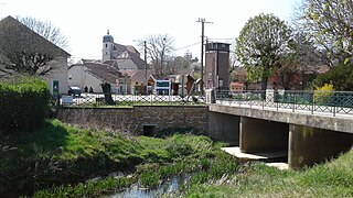 Le ruisseau du Breuil à Lavernay.